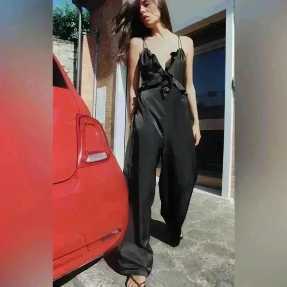 Zara Pants - 🔥🔥zara wide fit ruffled jumpsuit